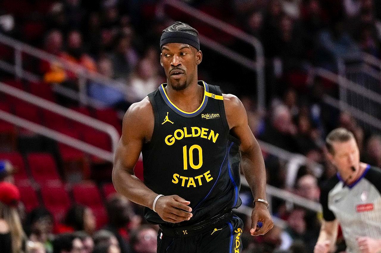 星空体育-包含巴特勒连续十二场比赛得分超过突破纪录，拜仁挑战极限！的词条