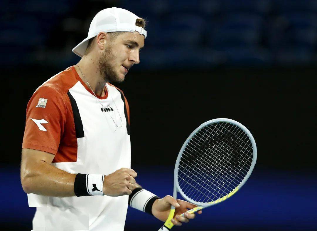 星空体育-包含浓眉哥连续三场比赛得分超过惊险取胜，塞尔维亚队挑战极限！的词条